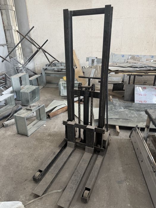 Штабелер, рохля