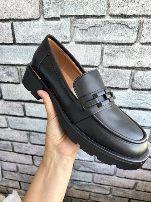 Продам новые лоферы