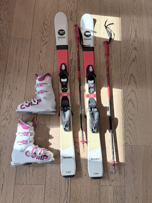 Обувки за ски 225 с ски 122 и щеки 95