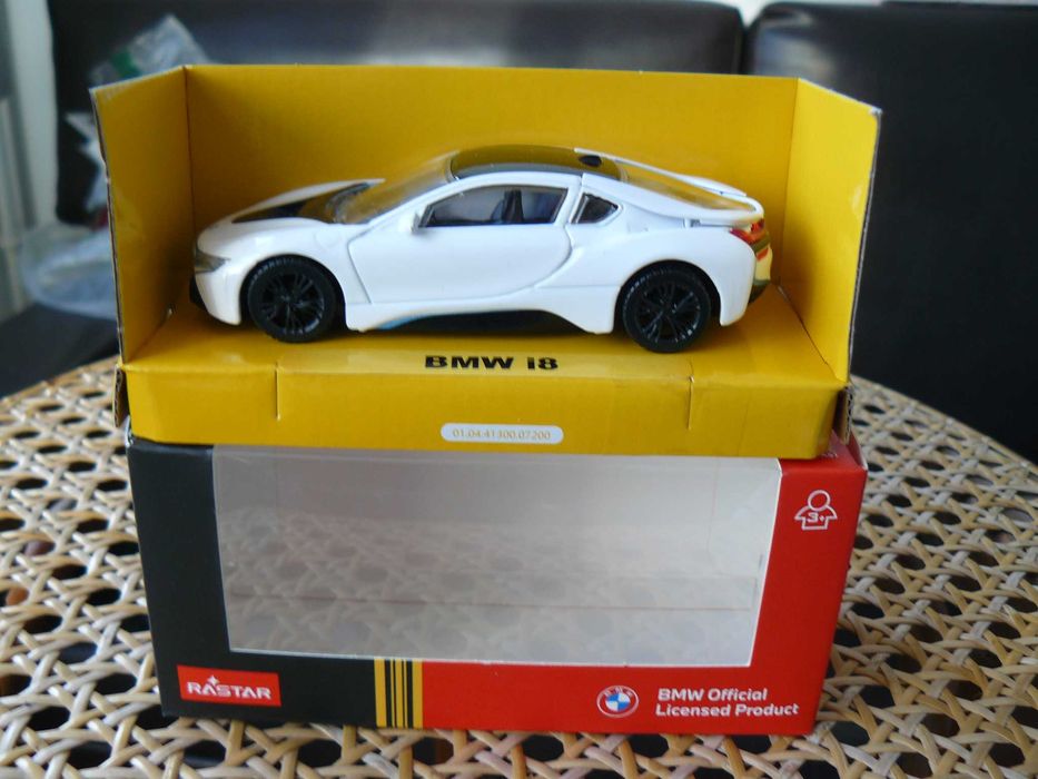 Macheta Auto De Colectie BMW I8 Scara 1:43,Noua In Cutie,Prod. RASTAR