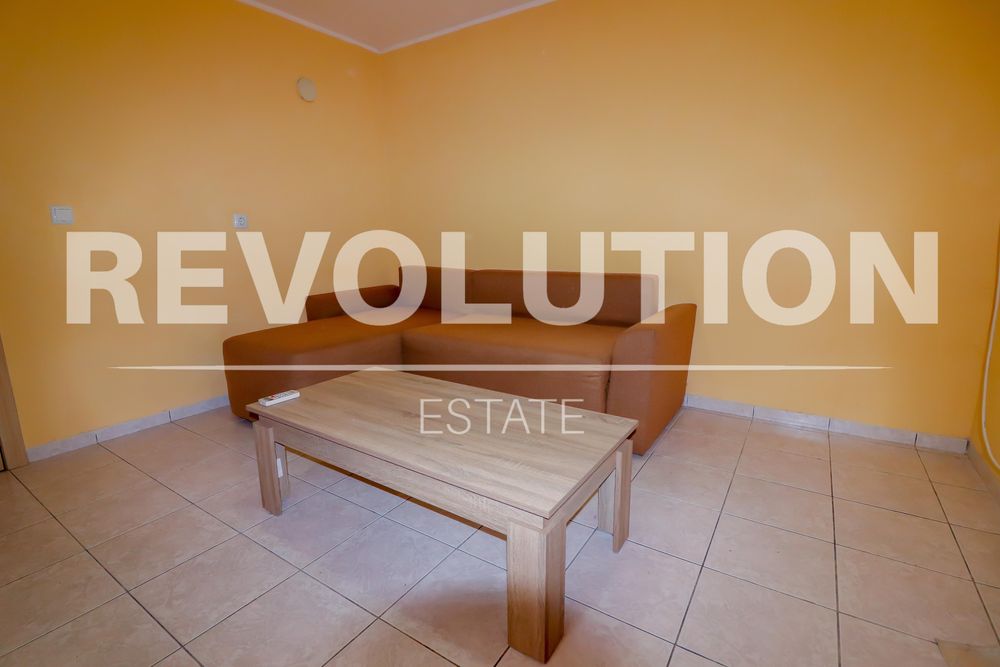 Дава се под наем Двустаен апартамент в Варна, Трошево - 50 кв.м за 375 € - Снимка #3