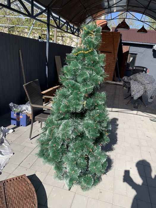 Продам ёлку новую
