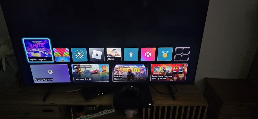 Xbox one X 1tb,stare buna