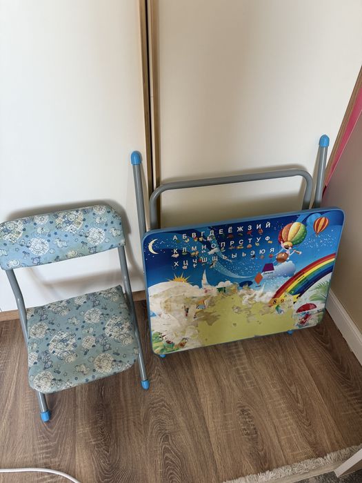 Отдам стол со стулом за 3000тг