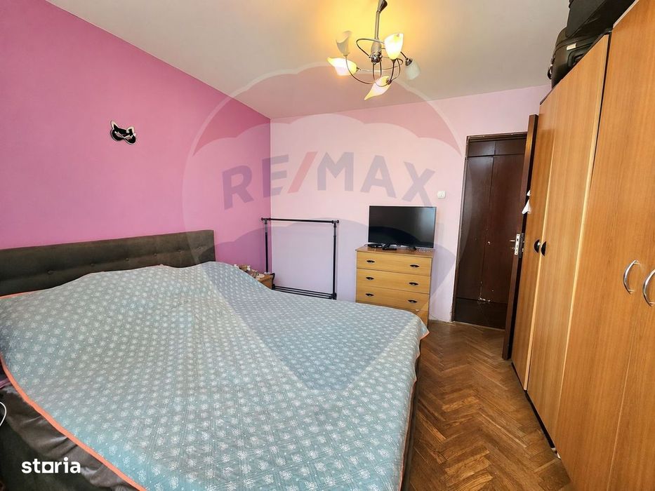 Apartament cu 3 camere de vanzare Casa de Cultura Constanta