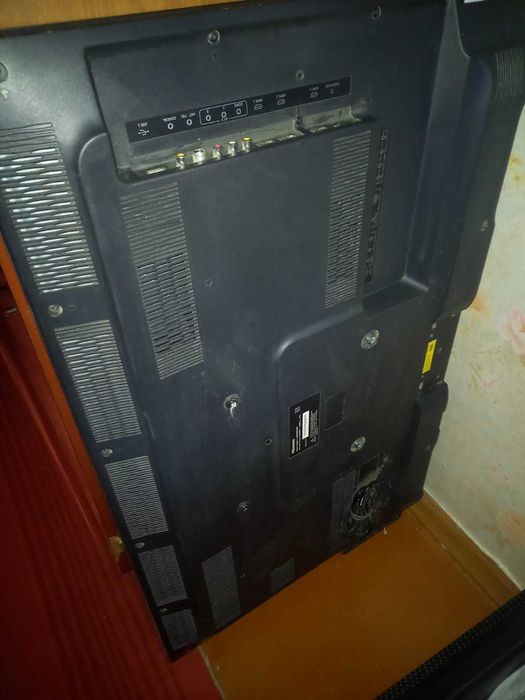 Телевизор Hisense (Хайсенс) на запчасти