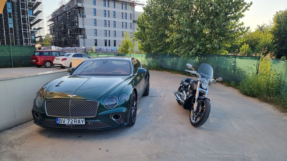 Harley Davidson V ROD Muscle VRSCF 4300 km achiziționata de noua din România in stare impecabila