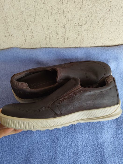 Нови обувки Clarks и Ecco номер 46.