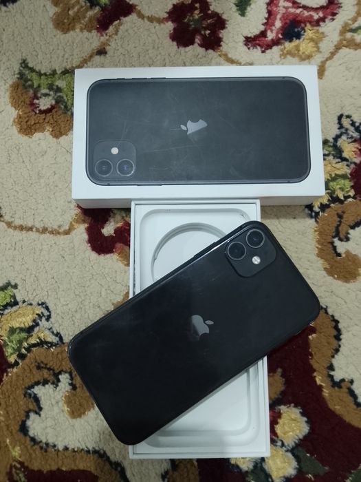 Айфон 11сатылад срочно