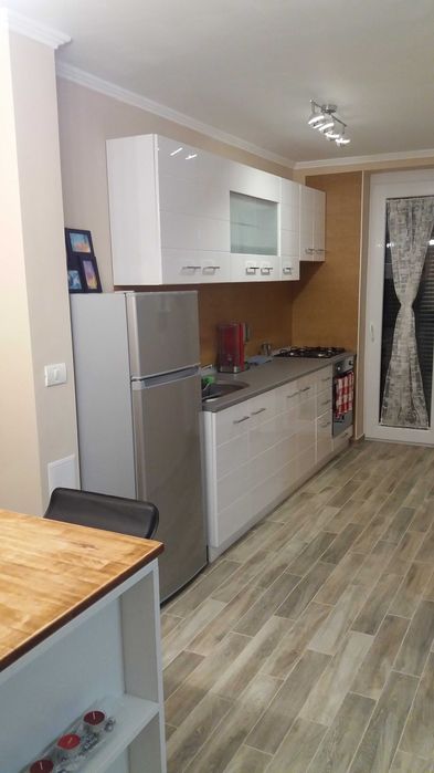 inchiriez/de inchiriat/chirie apartament 2 camere /Nufarul bloc nou