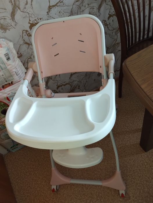 Столик для кормления