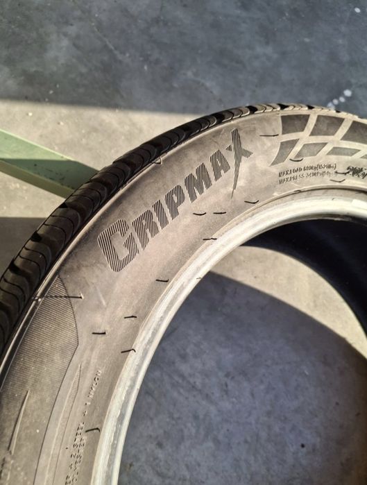 1 Anvelopă  de iarnă 205 55 r17 Cripmax