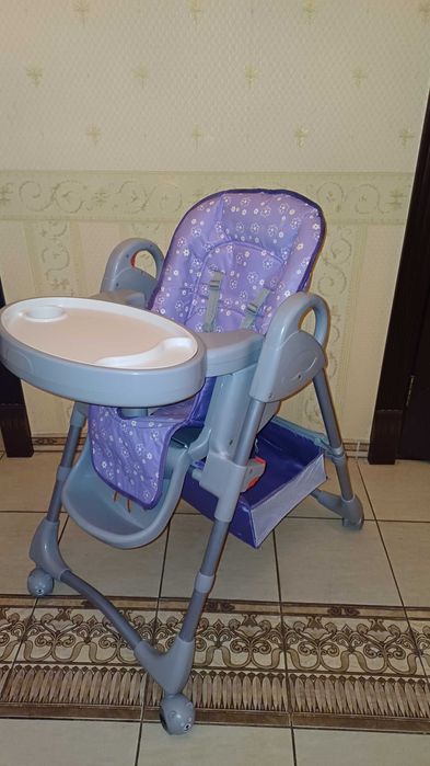 Стул для кормления