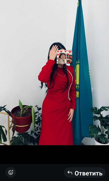 Красные    платье