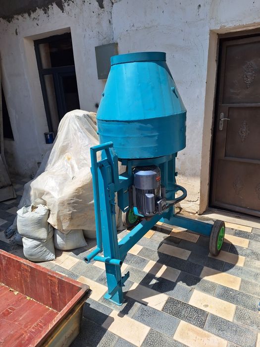 Аренда опалубка lesa
Арава
Бетонамешалка
Баек
Бадья
Стяжка опалубка
Б