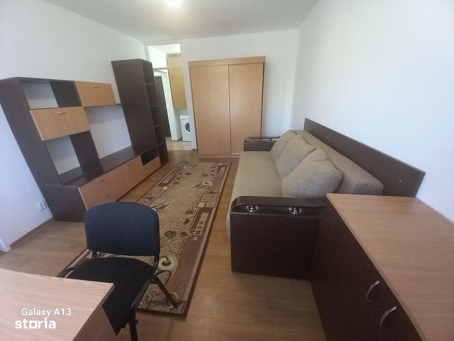 Garsonieră de vânzare