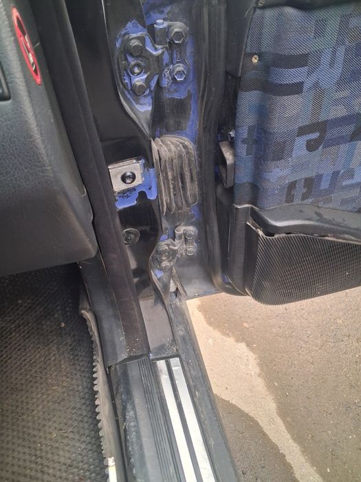 Продам мерс срочно