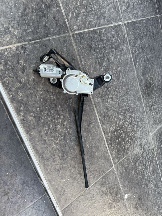 Моторче за задно стъкло с чистачка BMW първа серия E81/E87