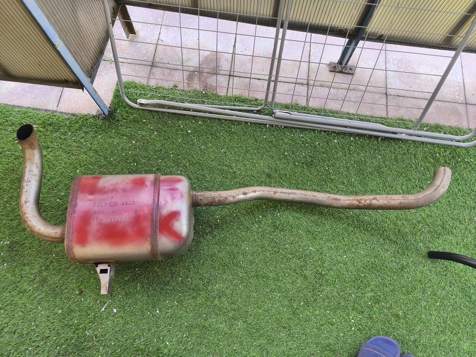 Vând casetofon și toba finala Megane 2