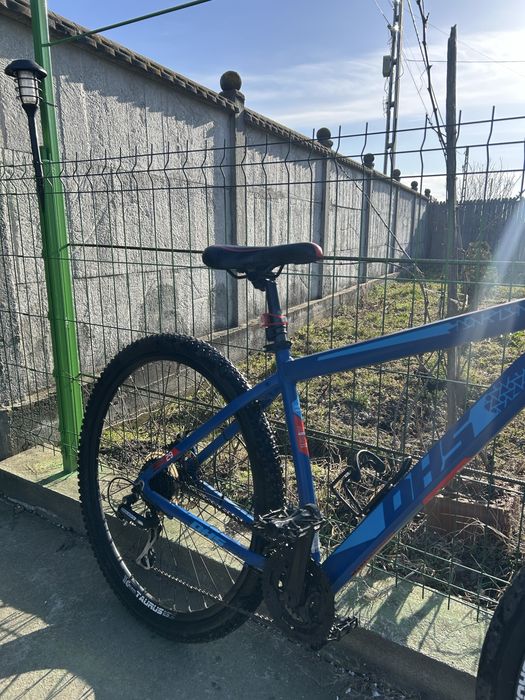 Se vinde bicicletă DHS