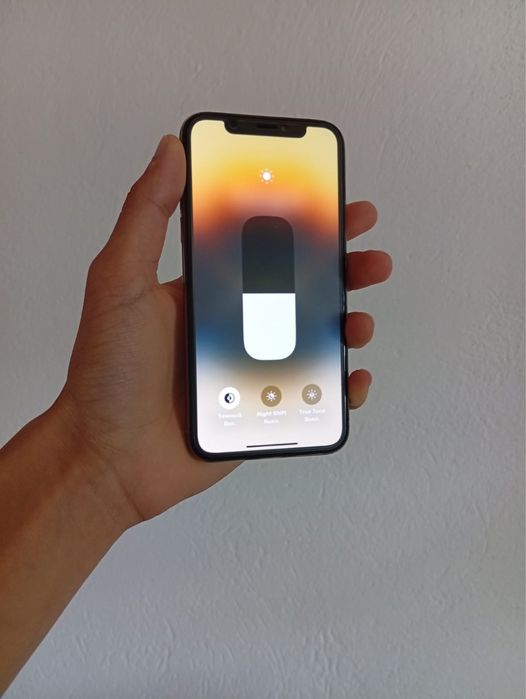 iPhone Xs без ремонт