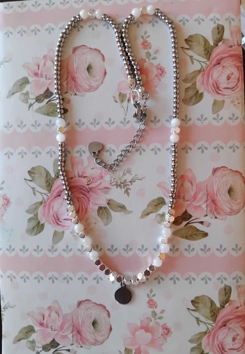 Колиета и гривни от неръждаема стомана и кристали