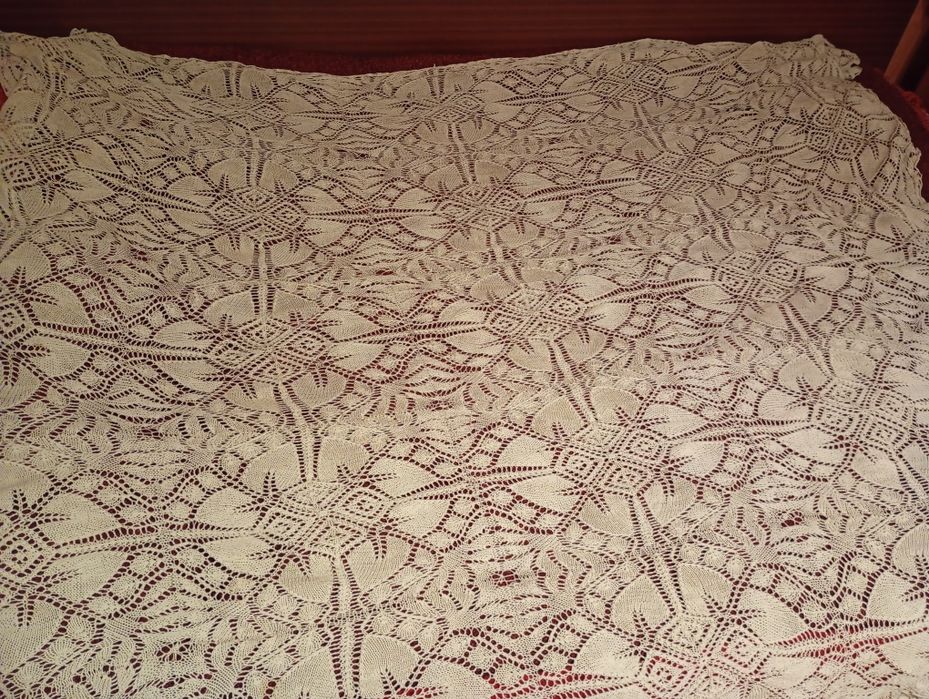 Плетена покривка на 1 кука