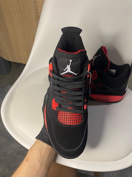 Jordan 4 Red Thunder