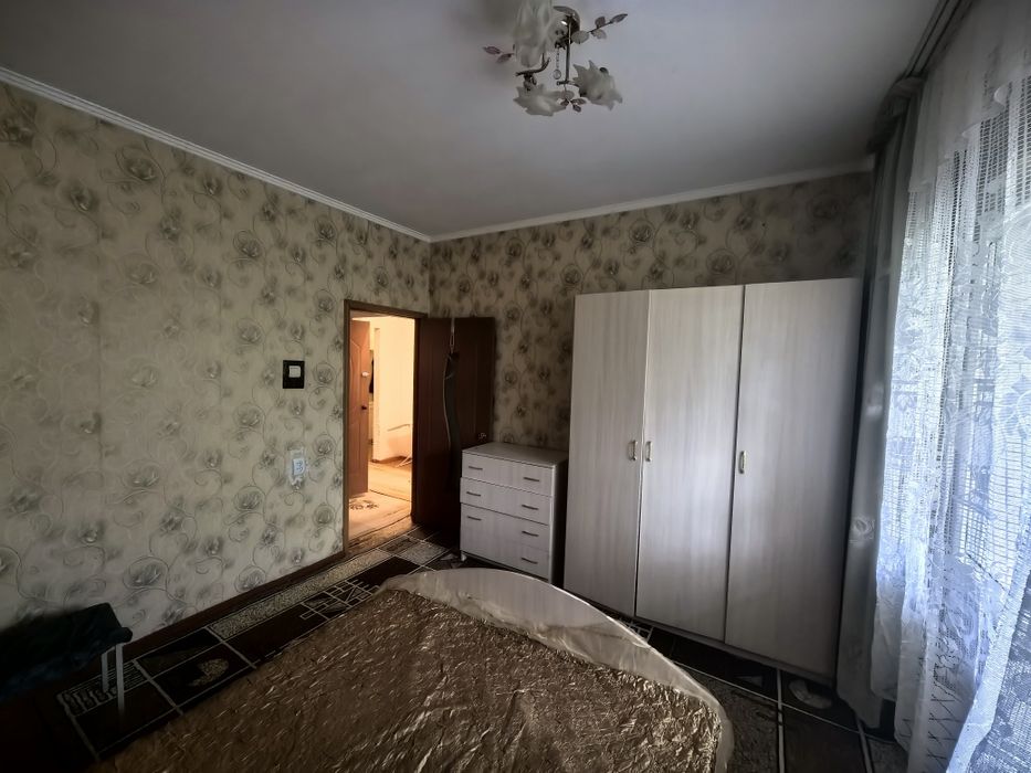 Продается 2 комнатная квартира в пятом микрорайоне