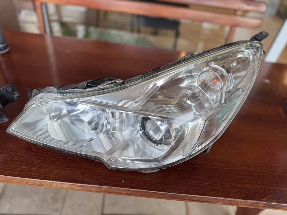 Оригинални ксенонови фарове за Subaru Outback/Legacy face 2013-2014