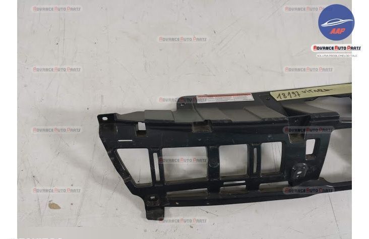 Suport Grila Centrala Radiator original Suzuki Vitara 2 [facelift] 201