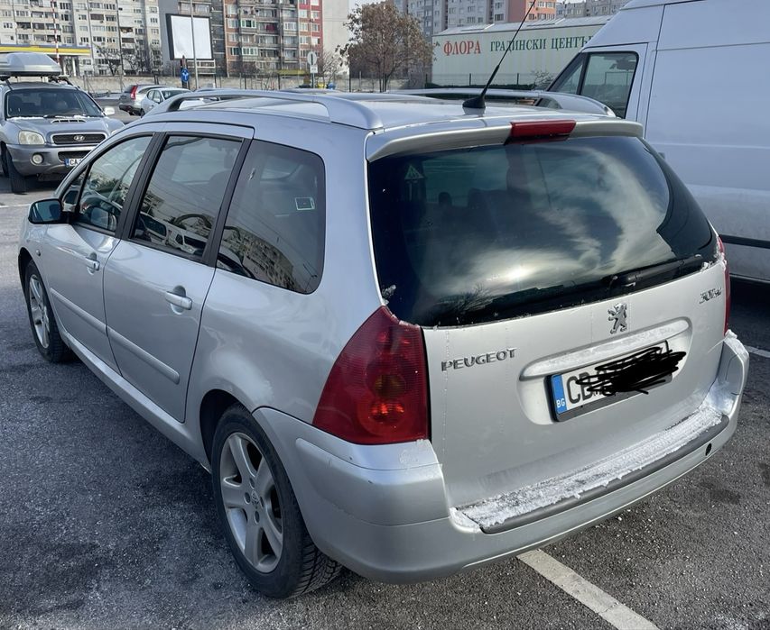 Пежо 307sw 2.0 136кс. Газ,бензин.