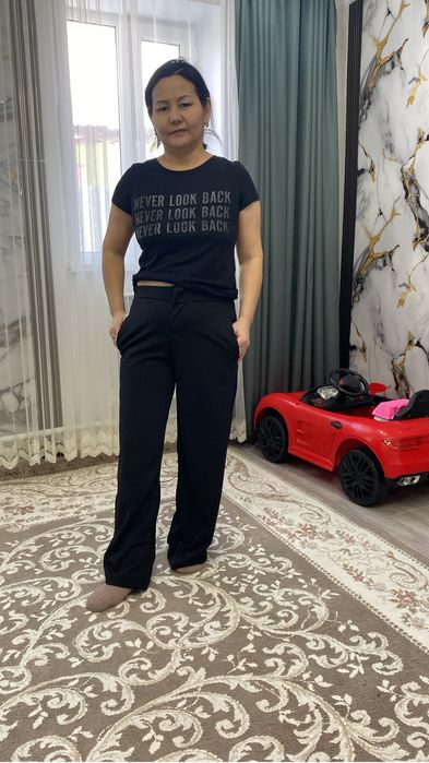 Пальто весна 8000 брюки класика 5000