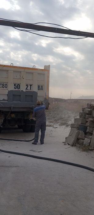 Юк машиналарга пескоструй хизмати