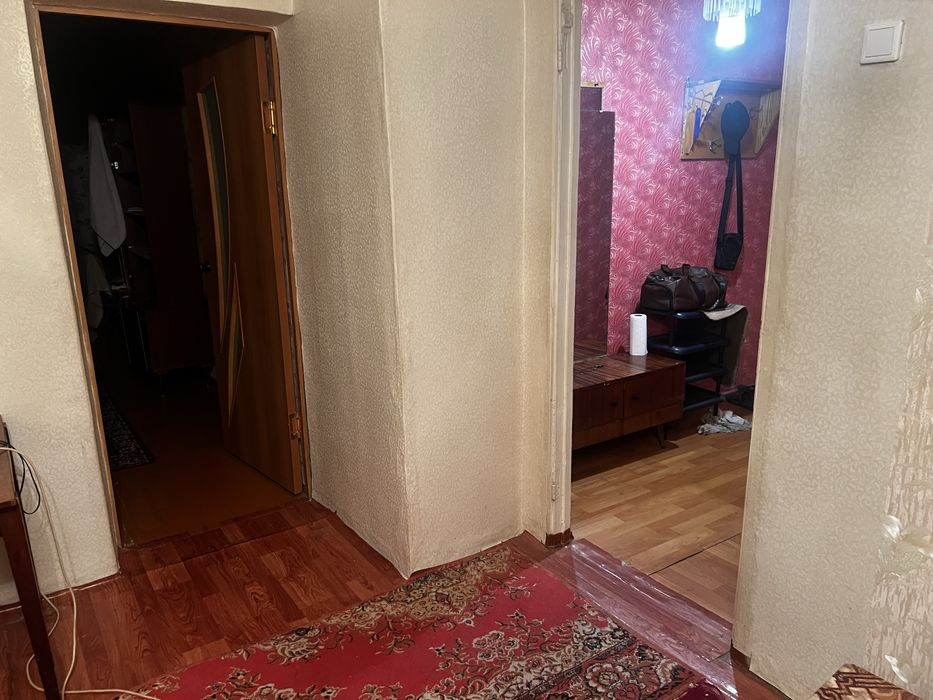 Продам 2х ком 4 микр