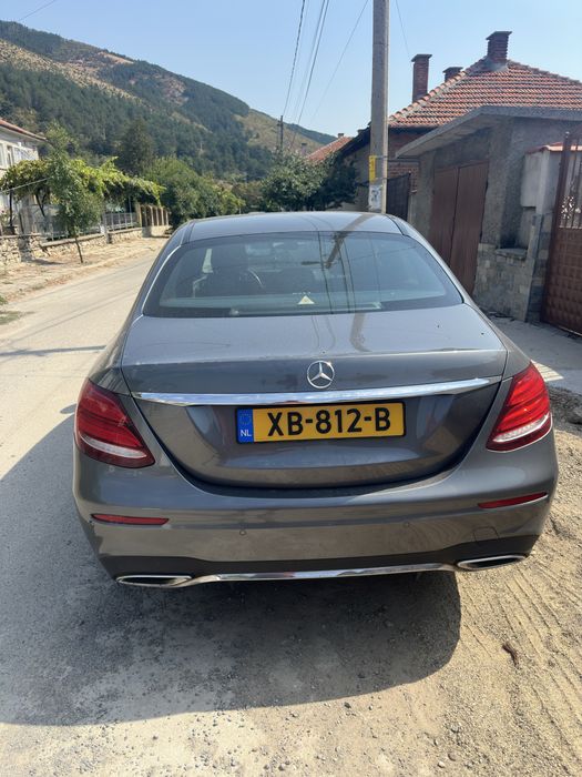 Mercedes benz E220d