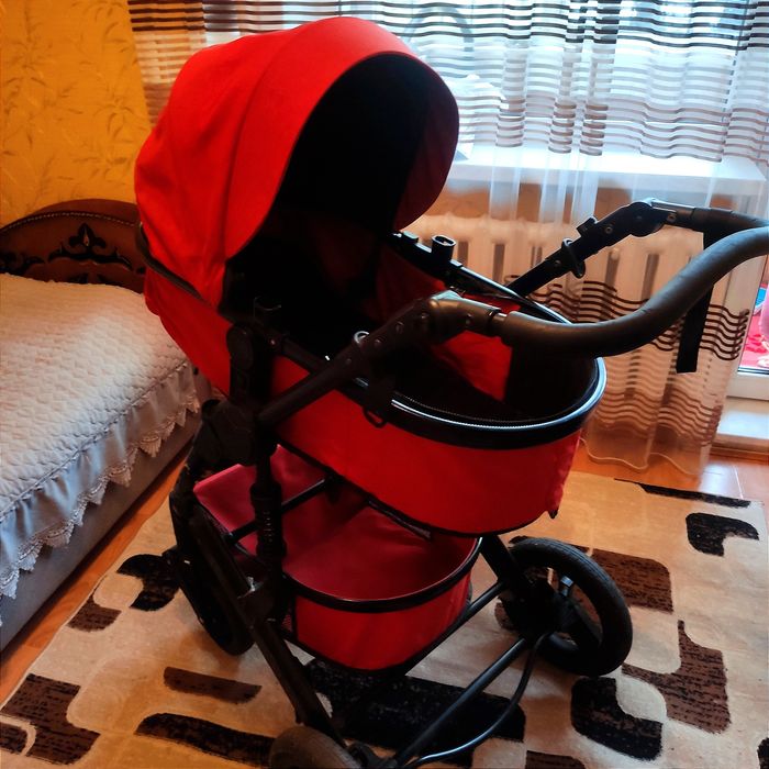 Продам коляску для детей