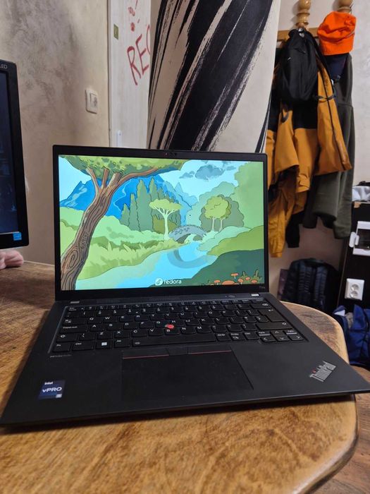 Lenovo ThinkPad T14s Gen 4 | ГАРАНЦИЯ ДО 2027 | 9 цикъла батерия