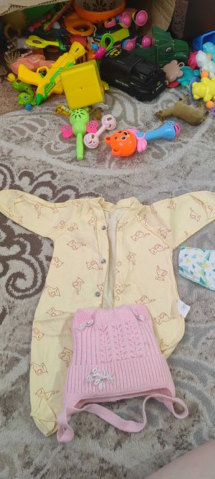 Отдам детские вещи