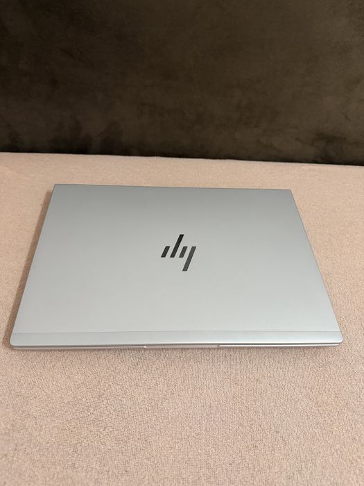 Laptop HP EliteBook 6 G1q Snapdragon X Plus 32 GB RAM 1TB SSD