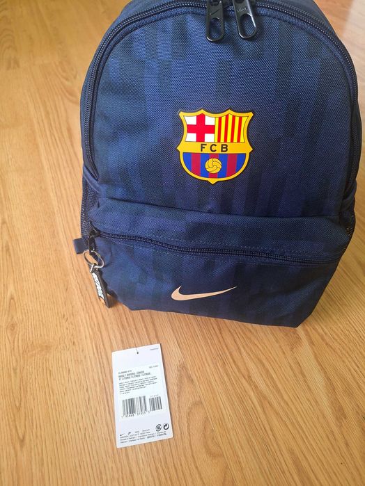 Nike, Футболна раница F.C. Barcelona JDI - 11 л, Тъмносин - 25 евро