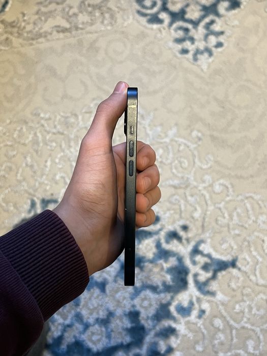 Продам Iphone 13 128gb