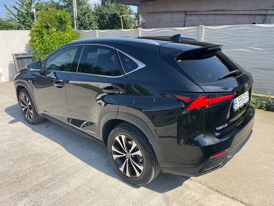 Lexus NX300h Hybrid F-Sport 4x4 Impecabil 72000 Km garantie