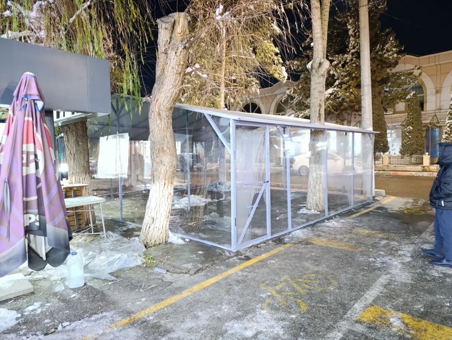 Banner salafan ustanovka qilamiz kapsula xizmati