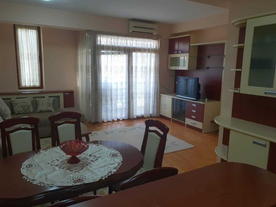 Дава се под наем Двустаен апартамент в Бургас, Зорница - 48 кв.м за 204 € - Снимка #3