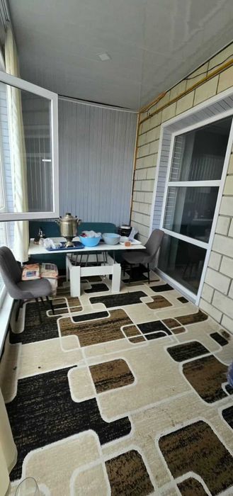 продается просторный дом в районе КСК