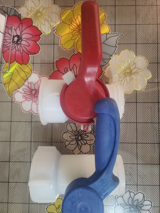 Кран для еврокуба