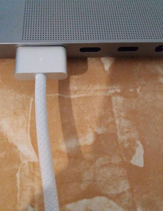 Ноутбук Apple MacBook Pro 16