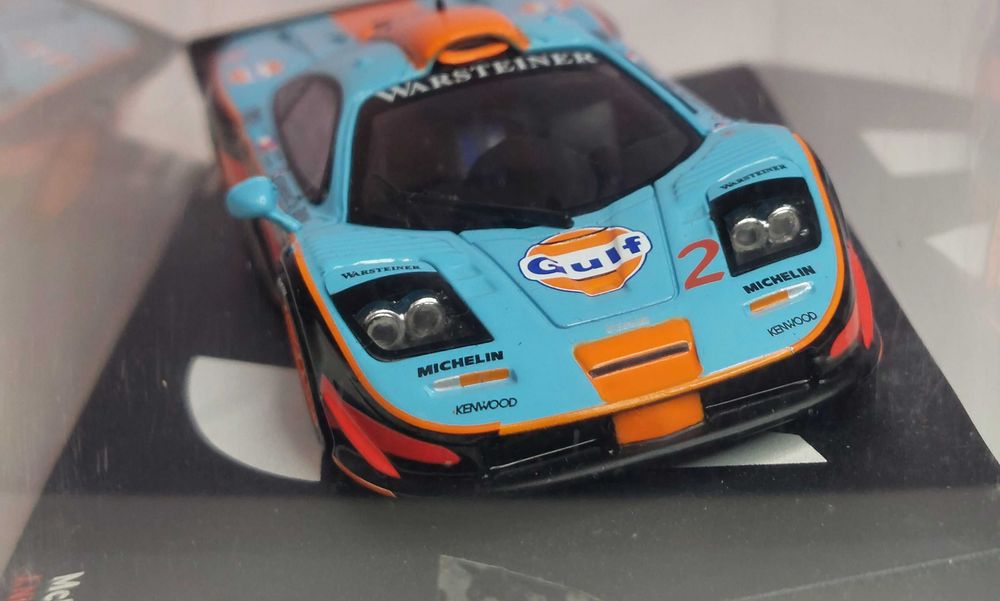 Метални модели 1:43