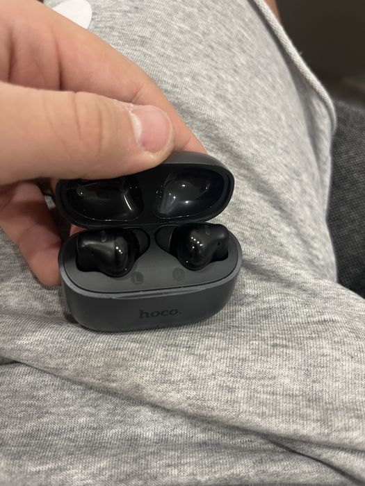 Продам наушники hoco